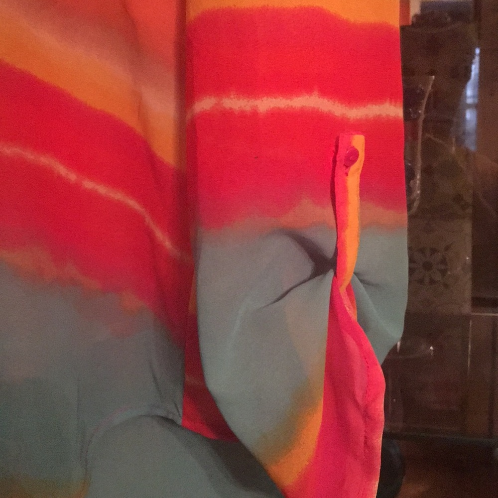 Blouse - Picture 2 of 4